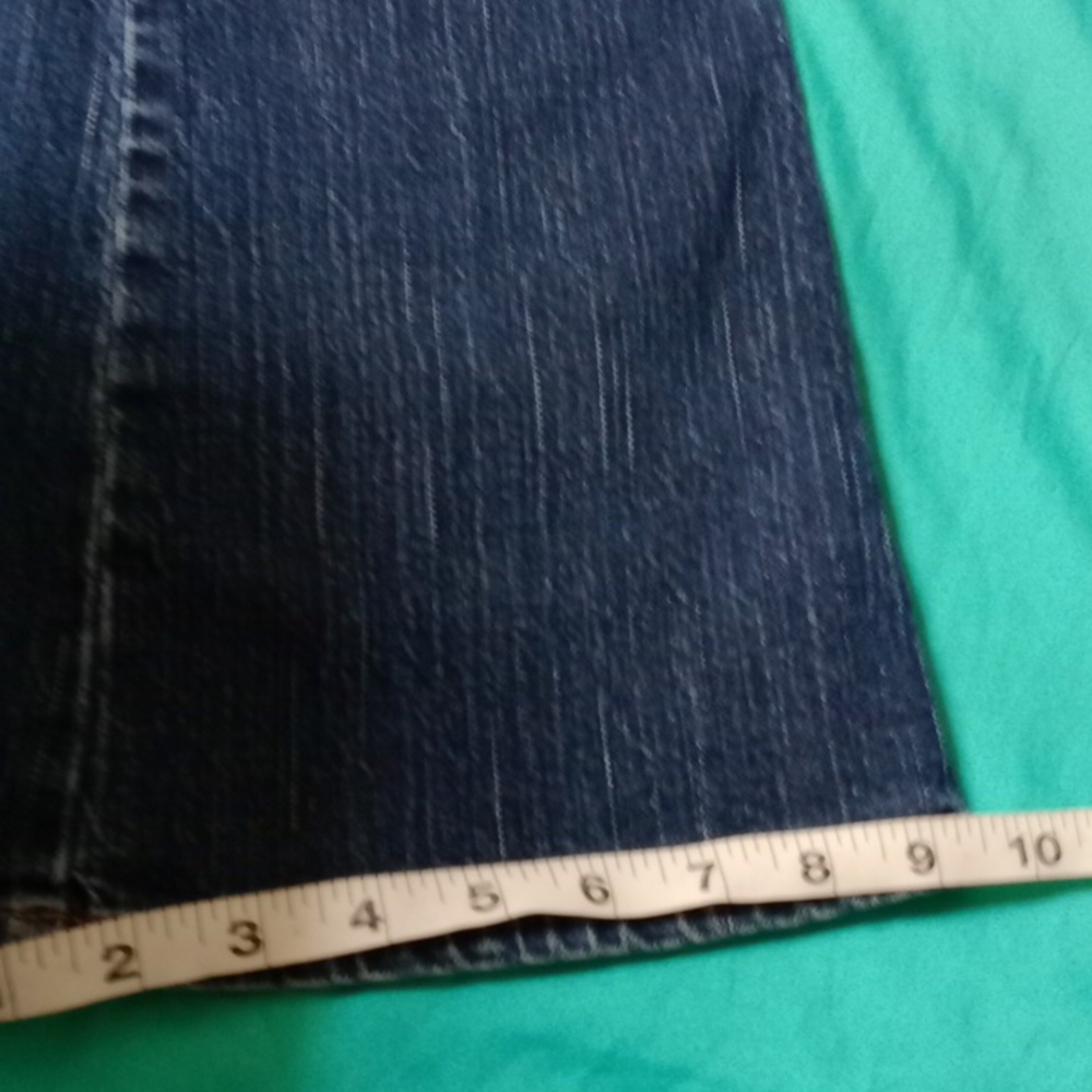 B Street Blue Bootcut Jeans w/ Brown Floral Lace Detail | Size 8 - Picture 12 of 16